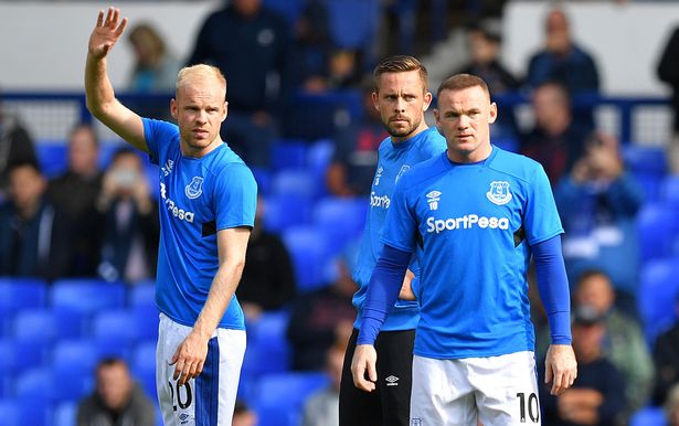 Davy Klaassen no convence en el Everton.